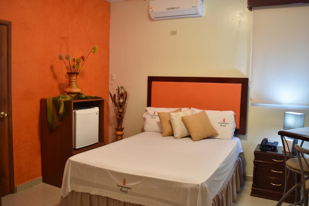 San Francisco Apart Hotel Guayaquil Zewnętrze zdjęcie