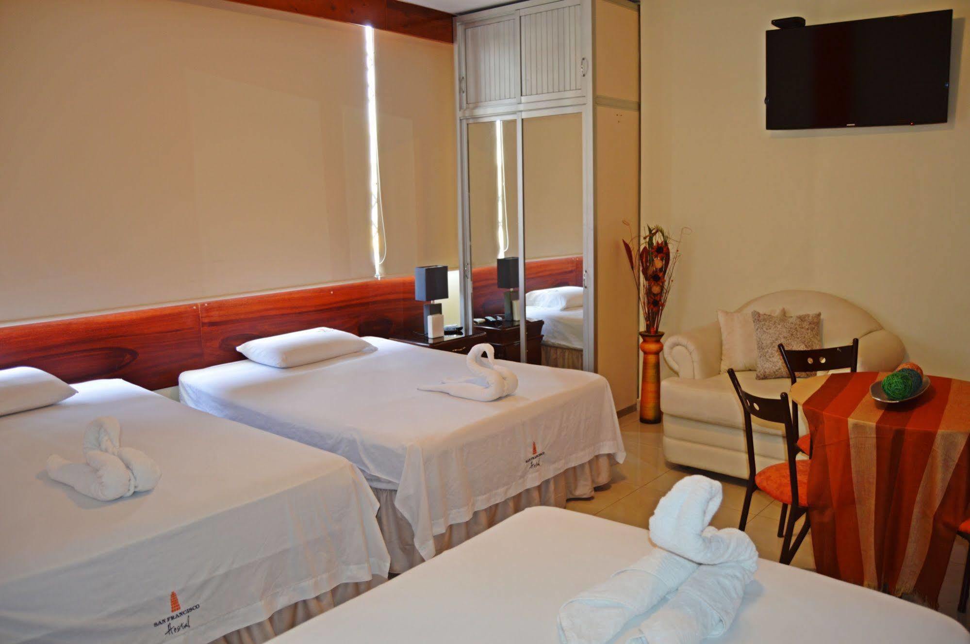 San Francisco Apart Hotel Guayaquil Zewnętrze zdjęcie